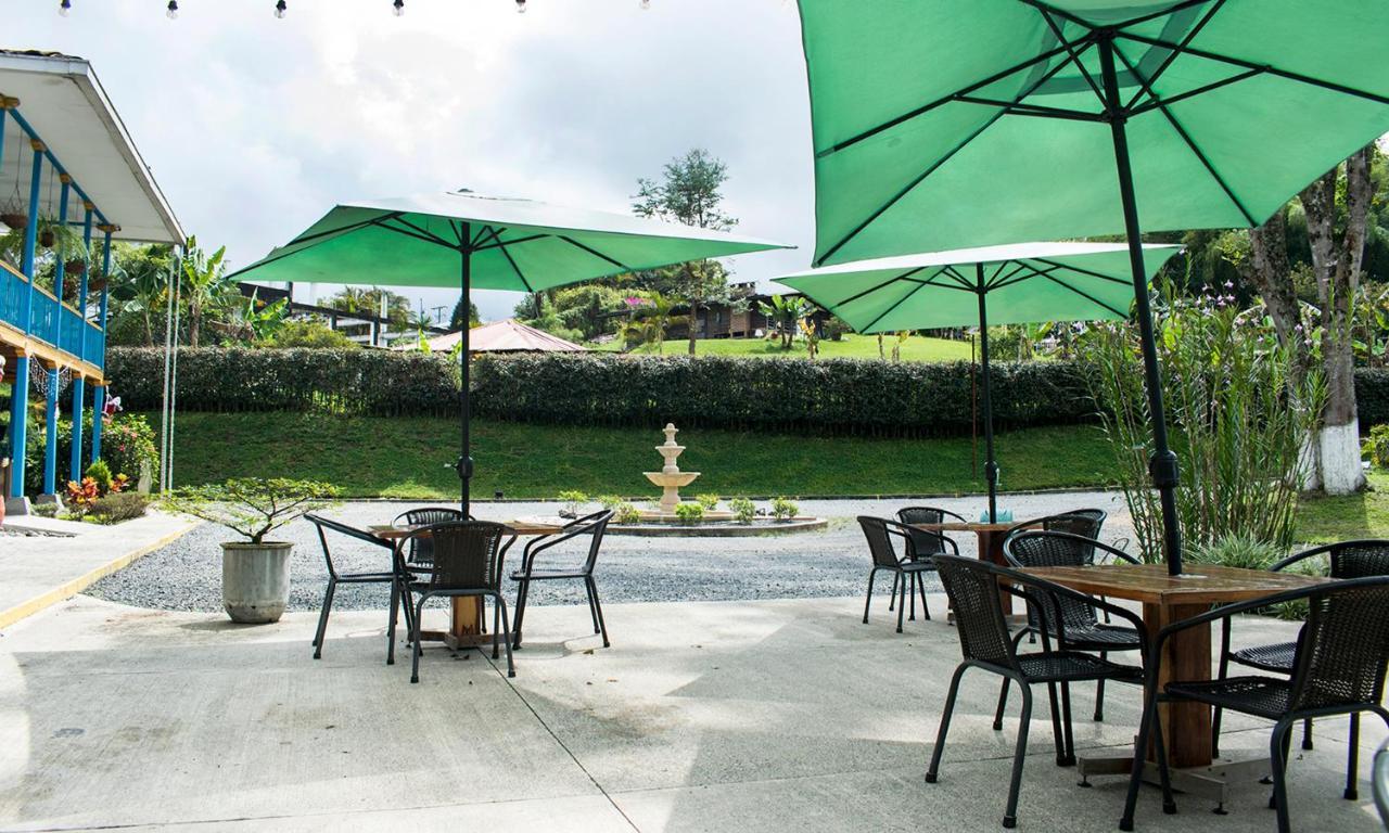 Hotel Hacienda Santa Clara Санта Роса де Кабал Екстериор снимка