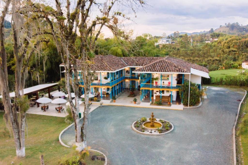 Hotel Hacienda Santa Clara Санта Роса де Кабал Екстериор снимка