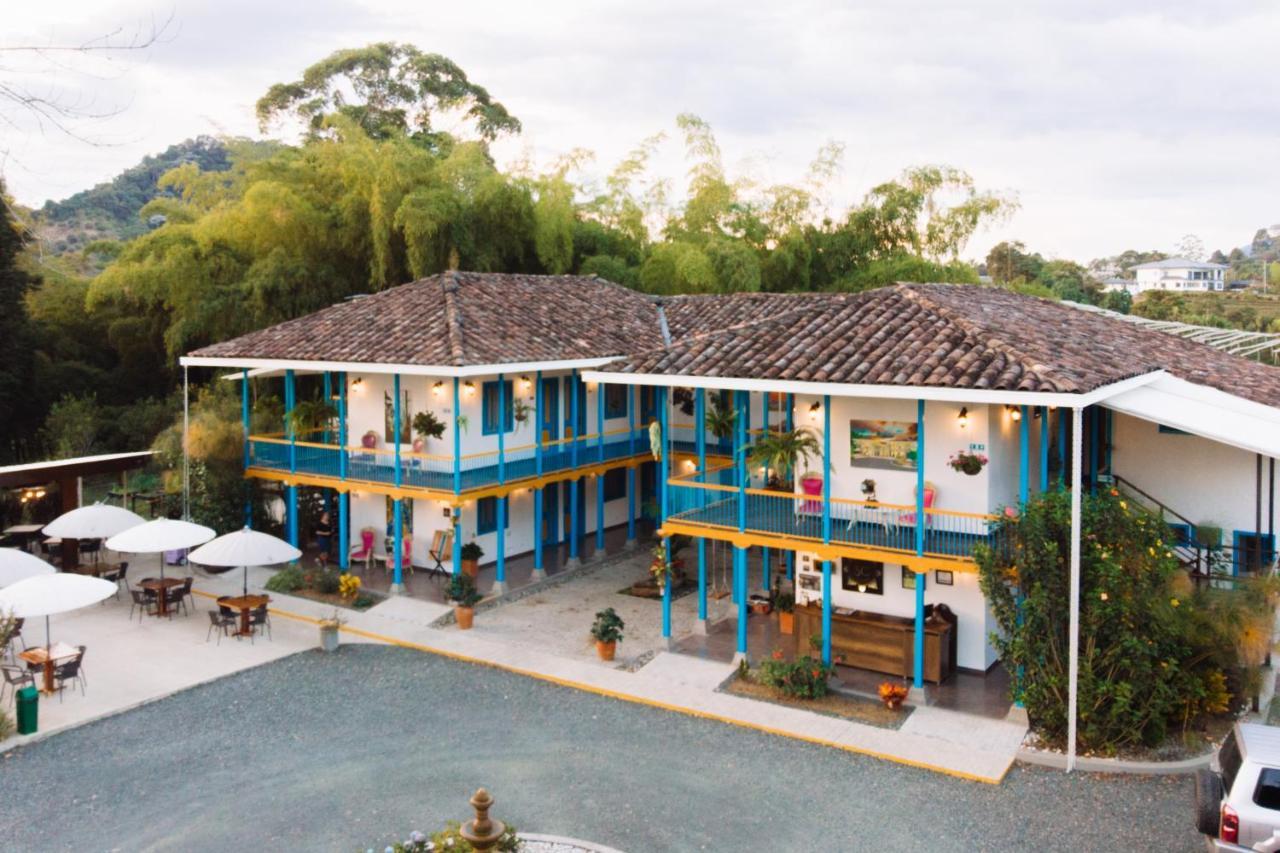 Hotel Hacienda Santa Clara Санта Роса де Кабал Екстериор снимка